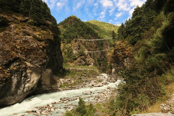 tenzig hillary suspension bridge